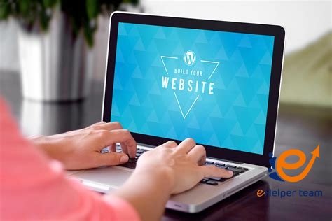 تطوير مواقع الويب