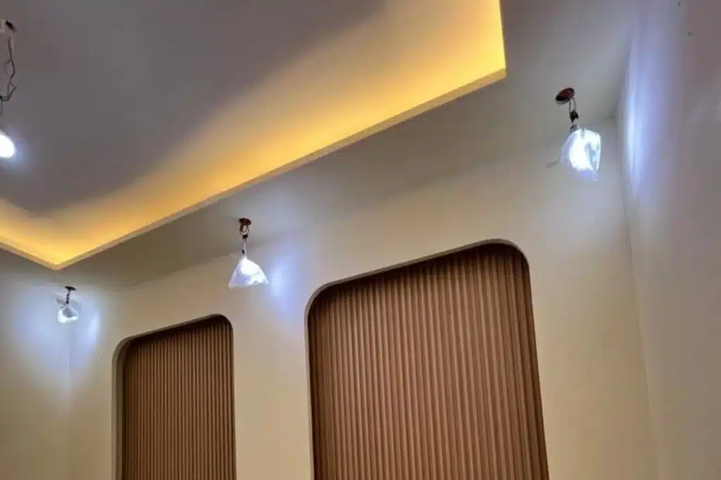 تصليح ماس كهربائي متكرر في المقبس المنزلي